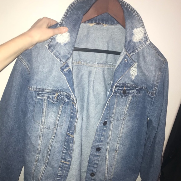 mid wash denim jacket - Picture 3 of 3